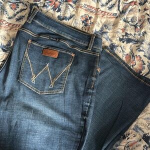 Plus Size Wrangler
